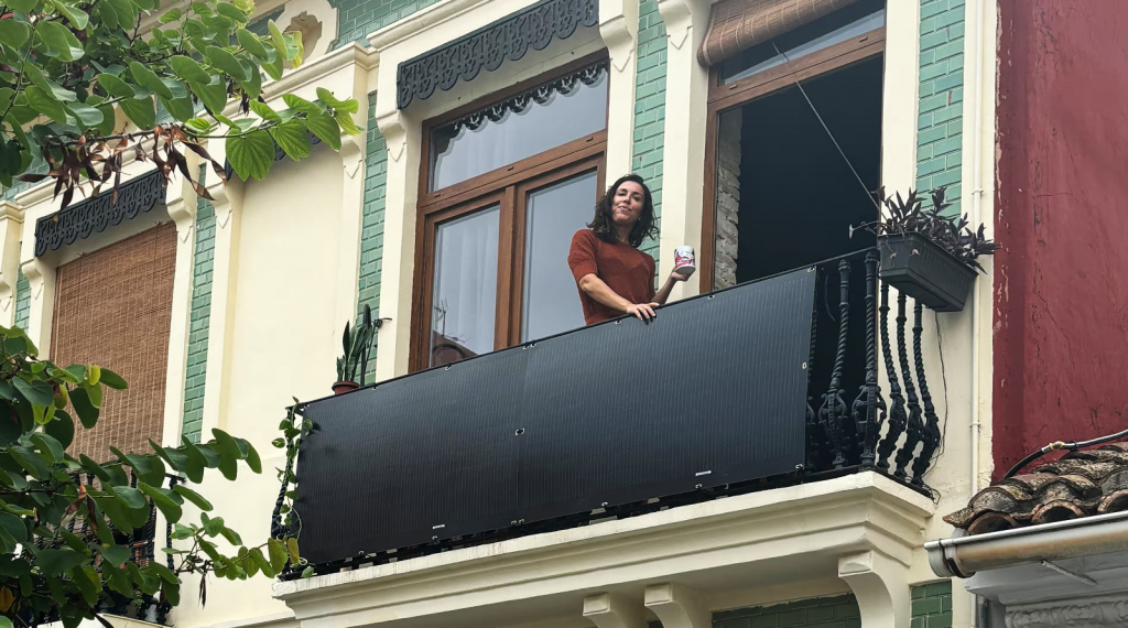 Balcony-solar.jpg